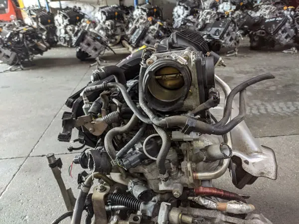 Двигатель MR20DE